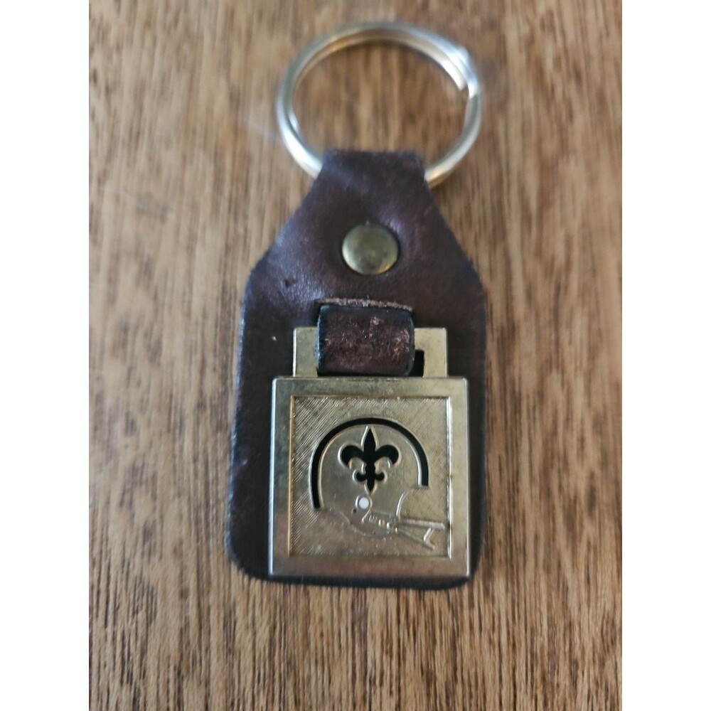 New Orleans Saints Vintage Leather Key Chain